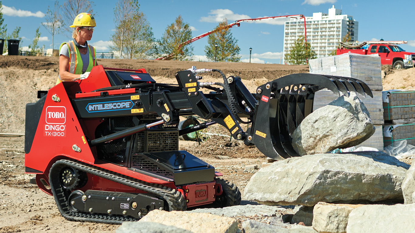 Toro Dingo TX 1300 Rock